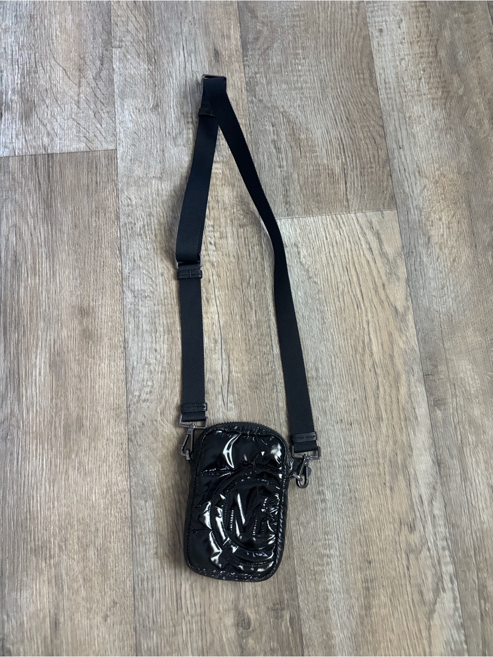 Michael Kors Black Patent Mini Crossbody Bag - Picture 2 of 3